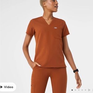 COPY - Figs Dirty Chai Women's V-Neck Top XS